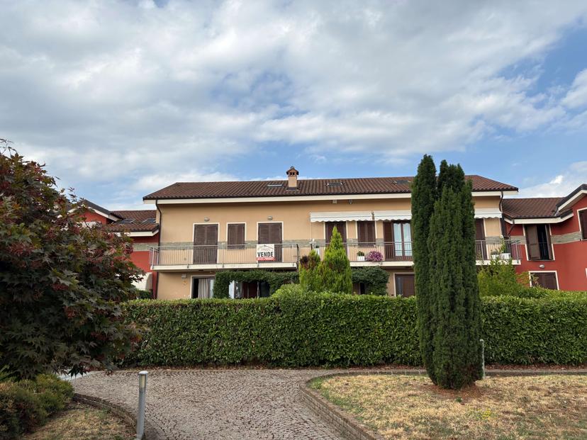 Appartamento in Via Mario Bertolino 6, Bricherasio — foto 2 di 5