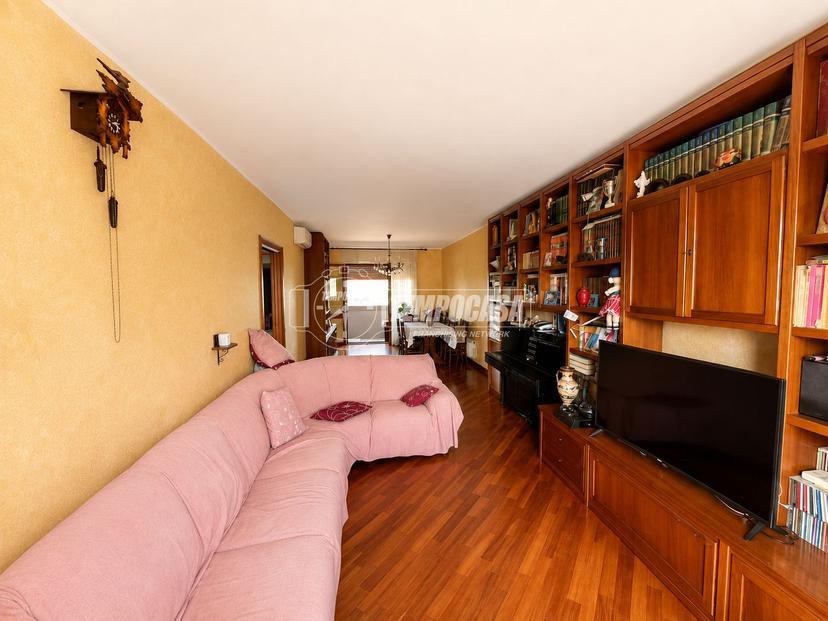 Trilocale in Via Tiziano, Buccinasco — foto 5 di 5
