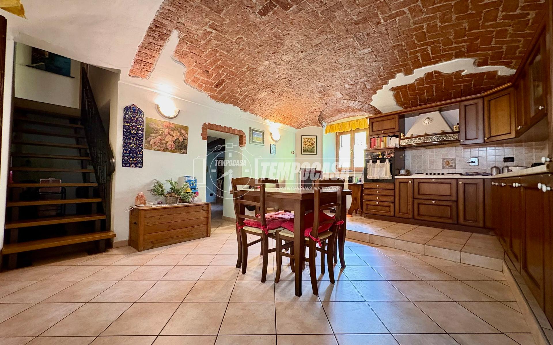 Casa indipendente in Via Roma, Villar Focchiardo