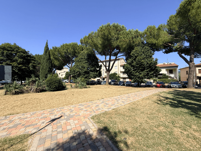 Monolocale in Piazza della Costituzione 6, Calenzano — foto 3 di 5