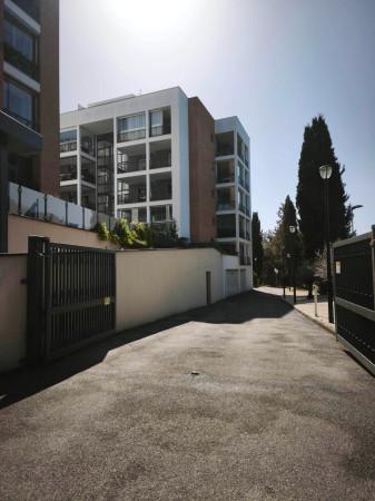 Bilocale in Via Bogliasco, Roma