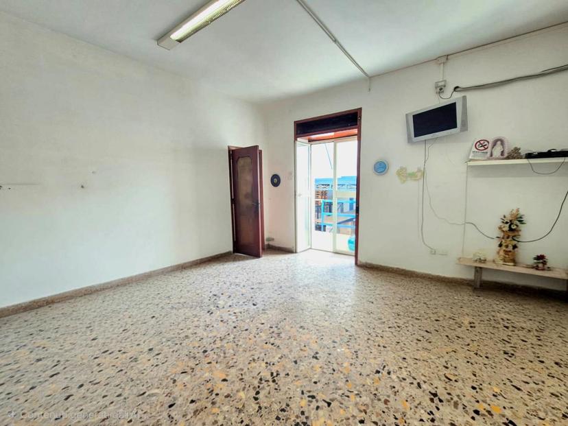 Casa indipendente, Caivano