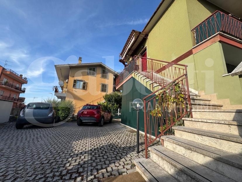 Trilocale in Via Carlo Pisacane 2/a, Marino