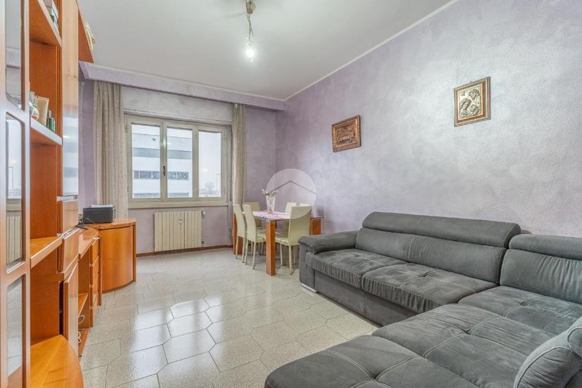 Trilocale in Viale Leonardo da Vinci 130, Trezzano sul Naviglio