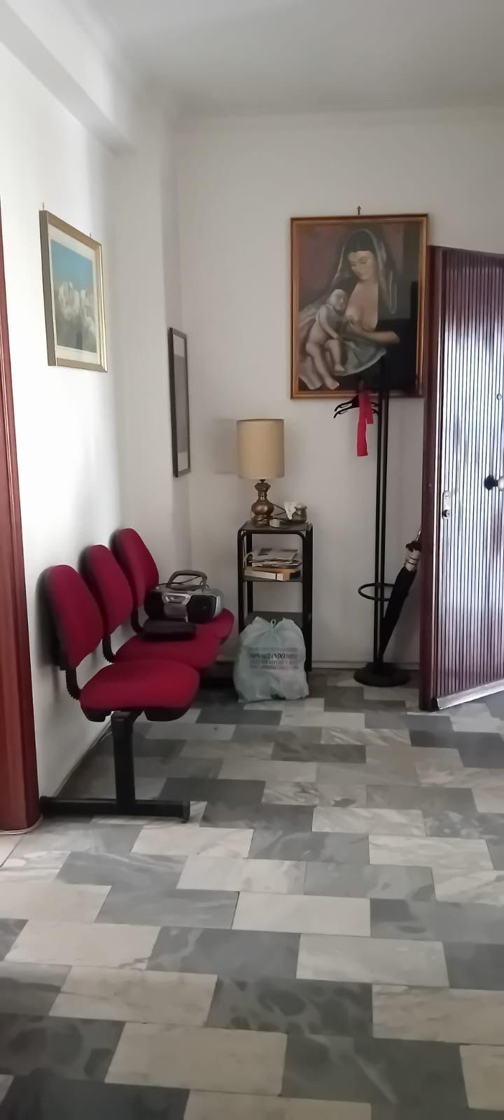 Trilocale in Via dei Prati dei Papa, Roma