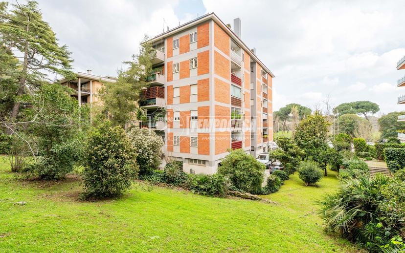 Appartamento in Viale dei Primati Sportivi 60, Roma