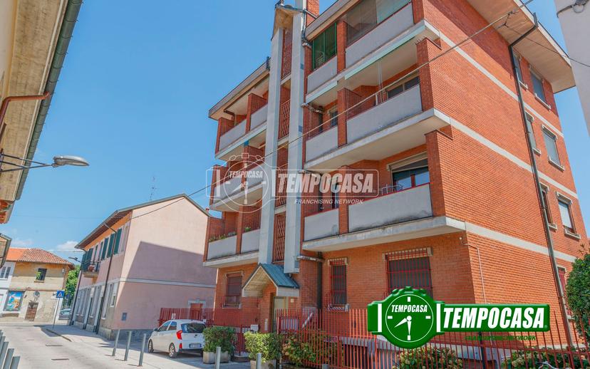 Trilocale in Via San Vittore, Locate di Triulzi — foto 2 di 5