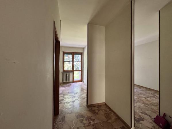 Appartamento in Strada degli Inversegni 8/C, Luserna San Giovanni — foto 3 di 5