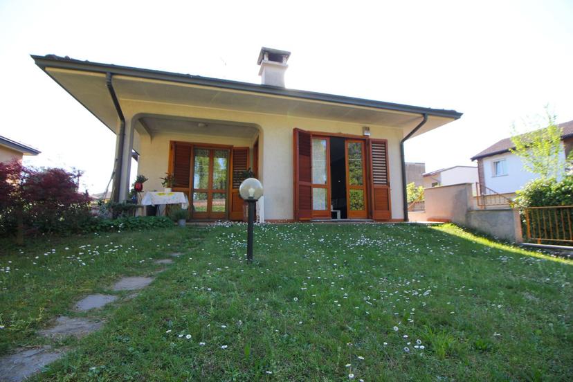 Villa in Via Madonnina 11, San Giorgio su Legnano — foto 4 di 5