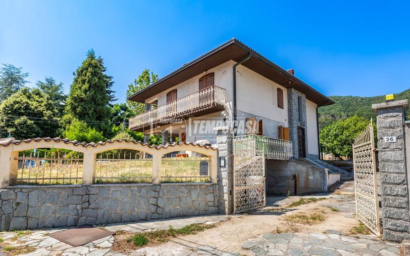 Quadrilocale in Via Assietta, Giaveno — foto 2 di 5