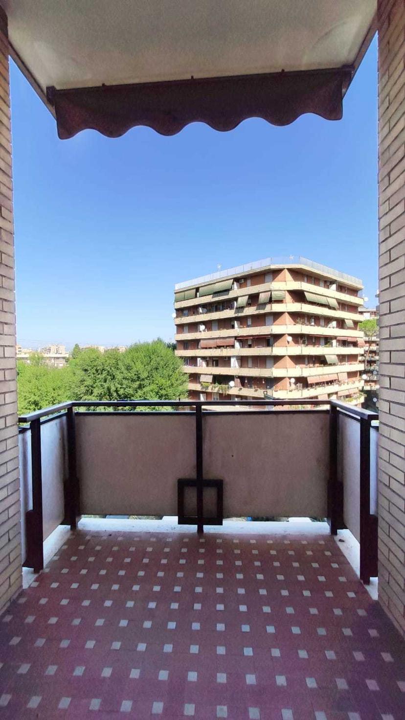 Bilocale in Viale Bruno Rizzieri 46, Roma