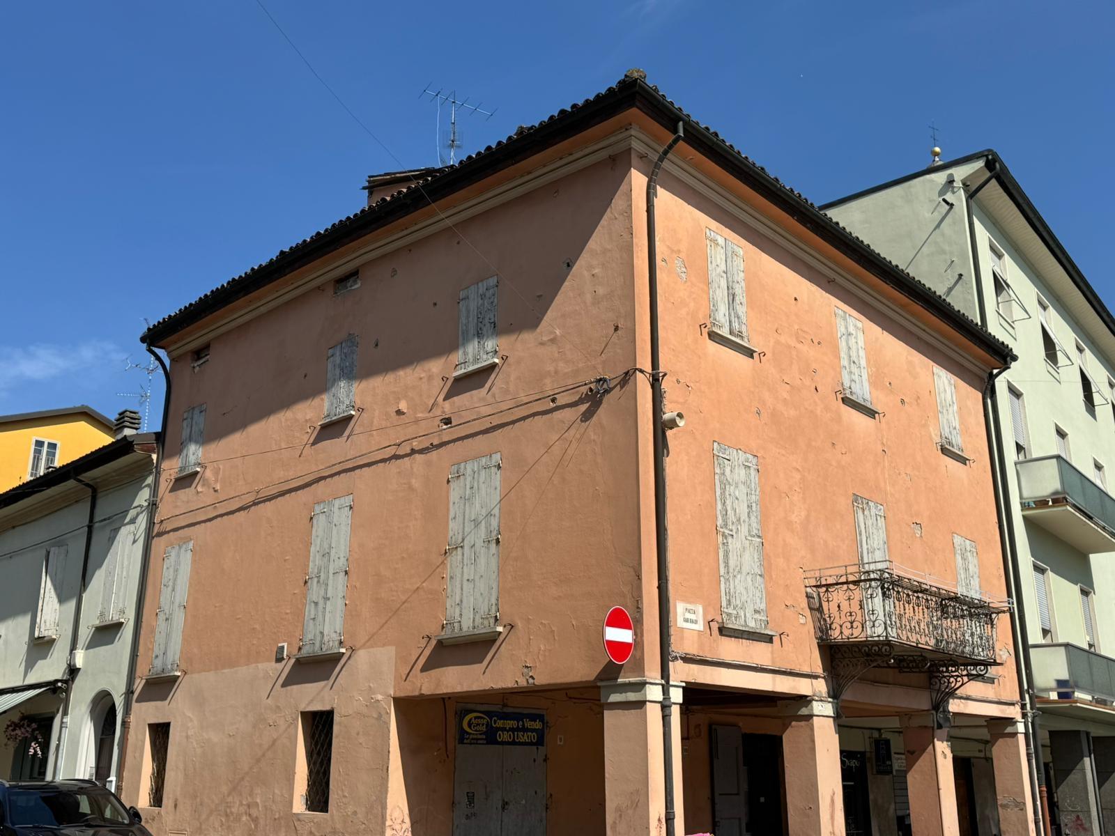 Appartamento in Piazza Garibaldi 10, San Giovanni in Persiceto