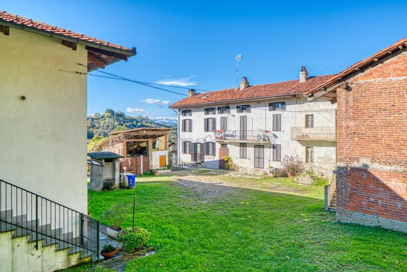 Casa indipendente in Via Mongreno 22, Pino Torinese — foto 3 di 5