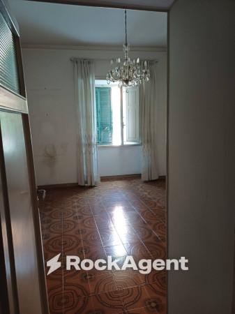 Appartamento in Piazza Oderico da Pordenone 1, Roma