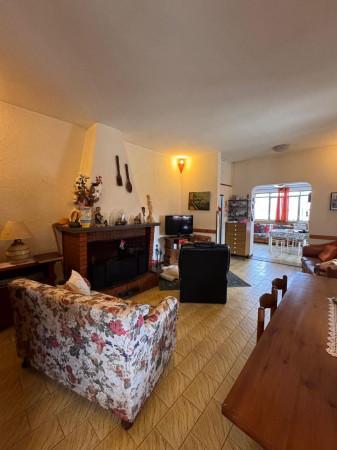 Villa in Via Teramo 10, Nettuno