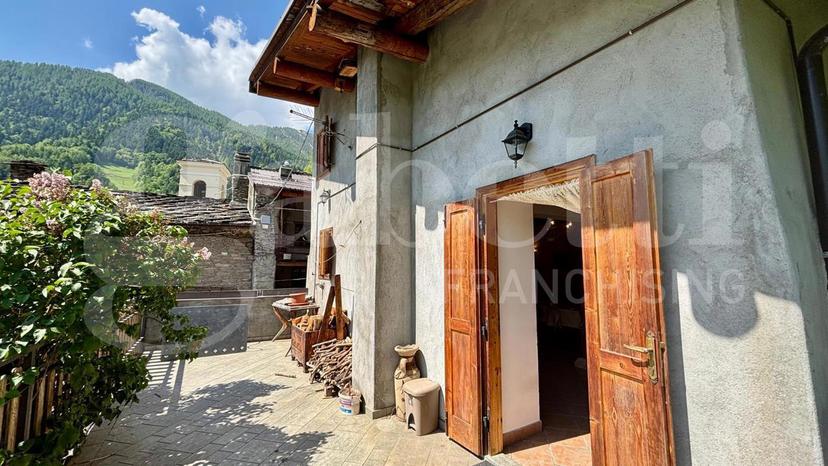 Baita in Borgata Campoforano, Salza di Pinerolo — foto 2 di 5