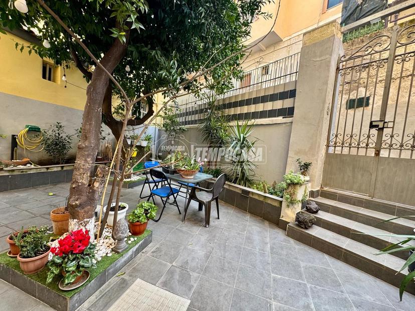 Bilocale in Via Silio Italico, Napoli