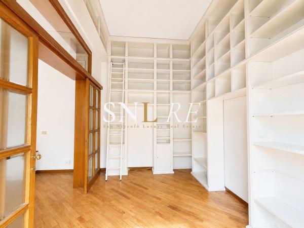 Appartamento in Via Castelfidardo, Firenze