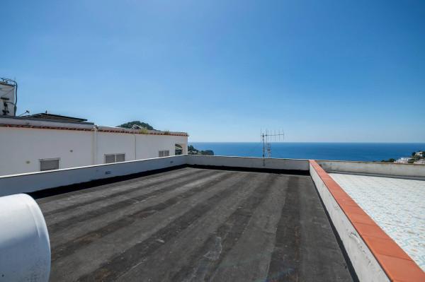 Attico, Capri — foto 2 di 4