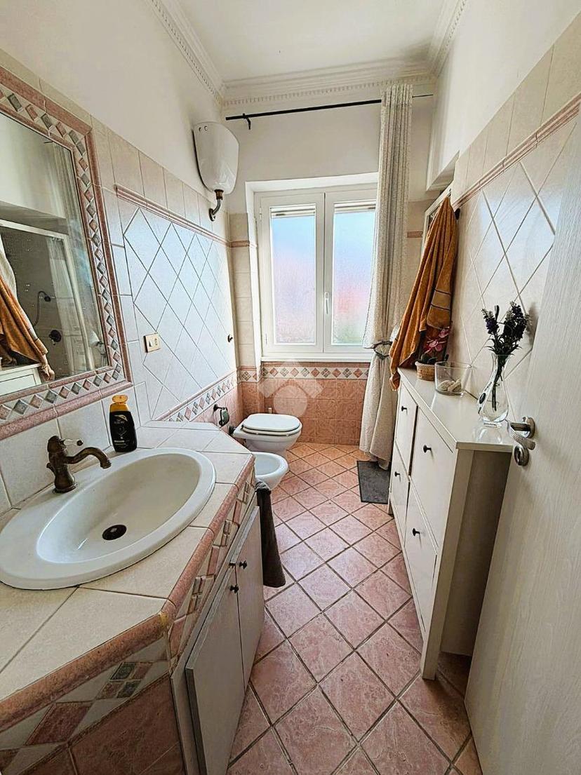 Villa in Via Napoli 4, Ardea