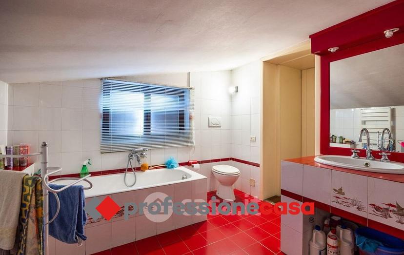 Casa indipendente in Via Mar dei Coralli, Pomezia — foto 2 di 5