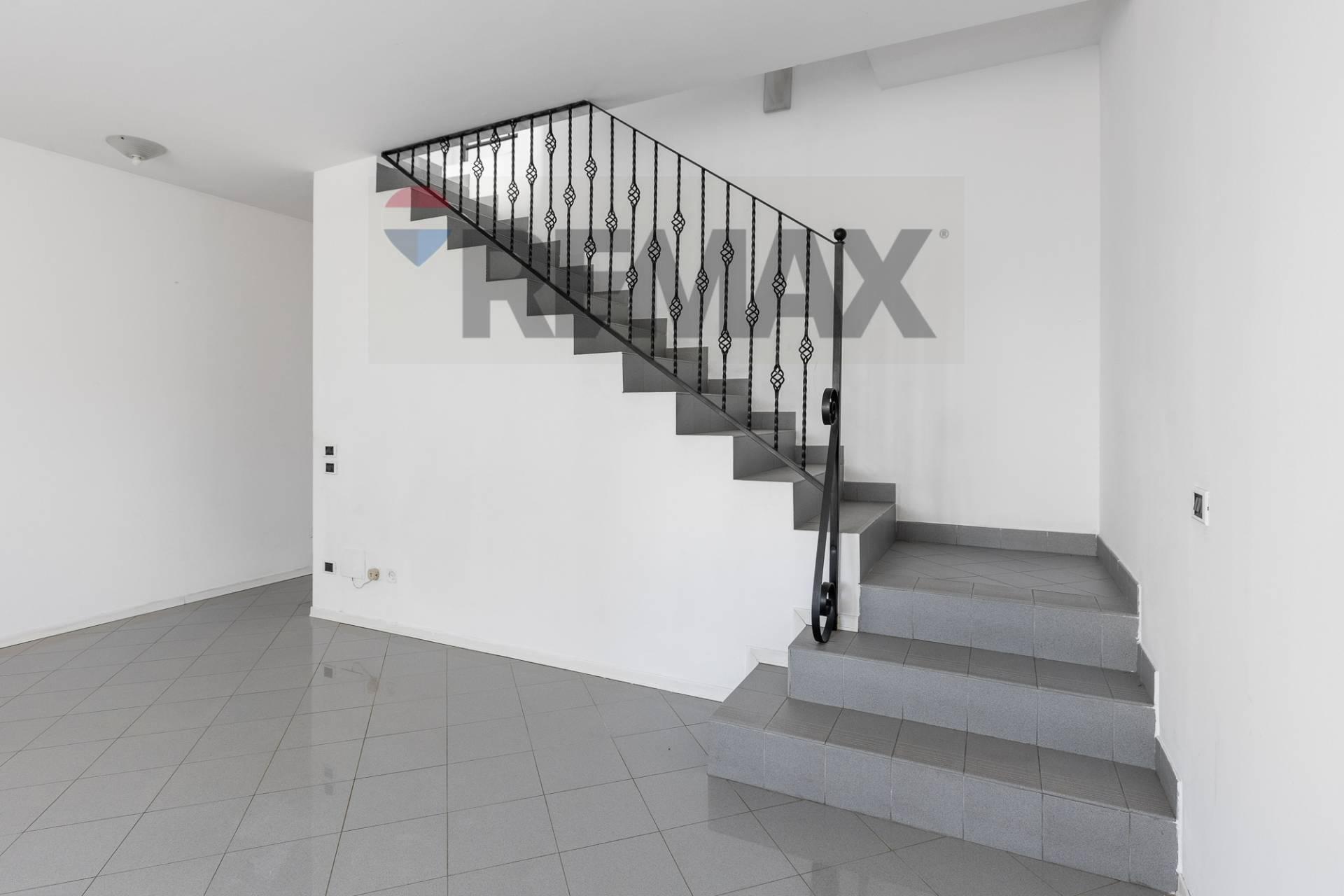Casa indipendente in Via Clelia Barbieri 11, Valsamoggia
