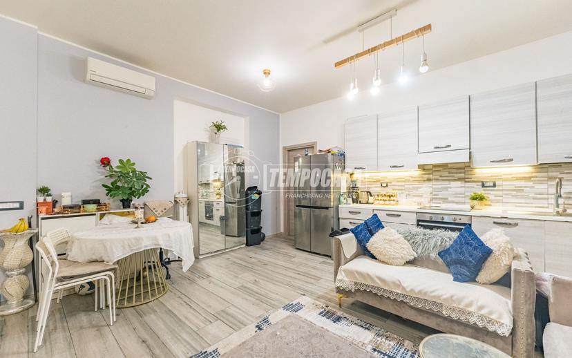 Trilocale in Via Giosuè Carducci 8, Settimo Milanese