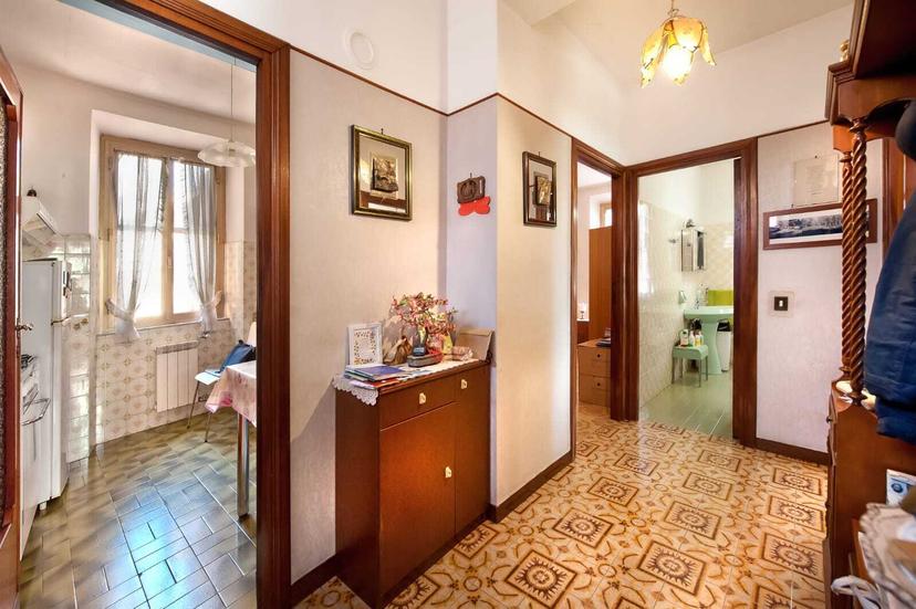 Casa indipendente in Via Isonzo, Grottaferrata — foto 3 di 5