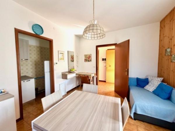 Appartamento in Via Celeste Fioresi, Lizzano in Belvedere
