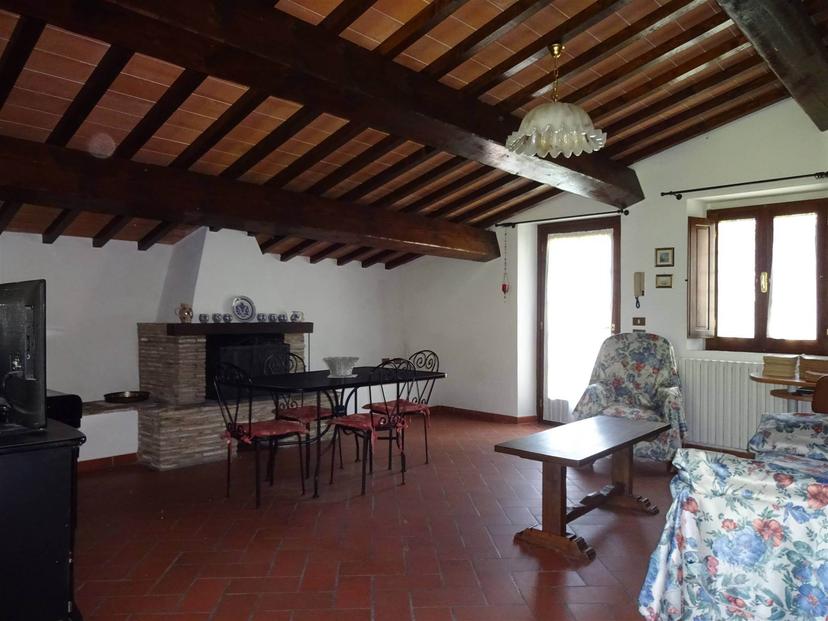 Casa colonica in Via di Montemaggiore, Calenzano — foto 2 di 5