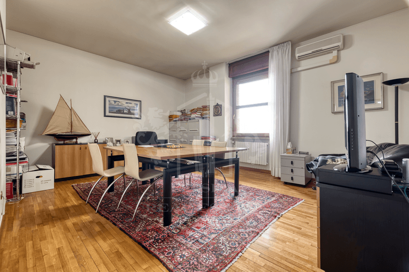 Appartamento in Viale Angelo Masini, Bologna