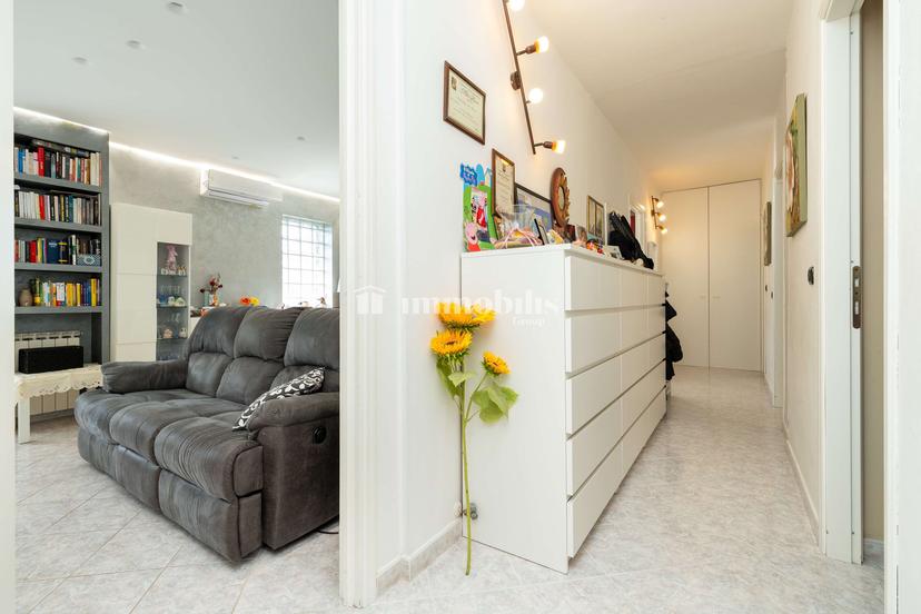 Villa bifamiliare in Via Bruno Buozzi 17, Collegno — foto 2 di 5