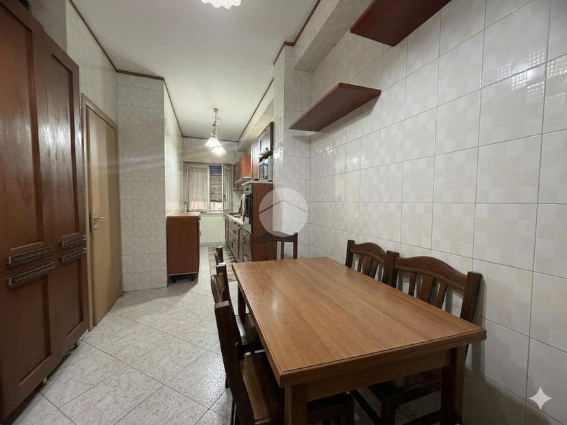 Quadrilocale in Corso Italia 162, Napoli