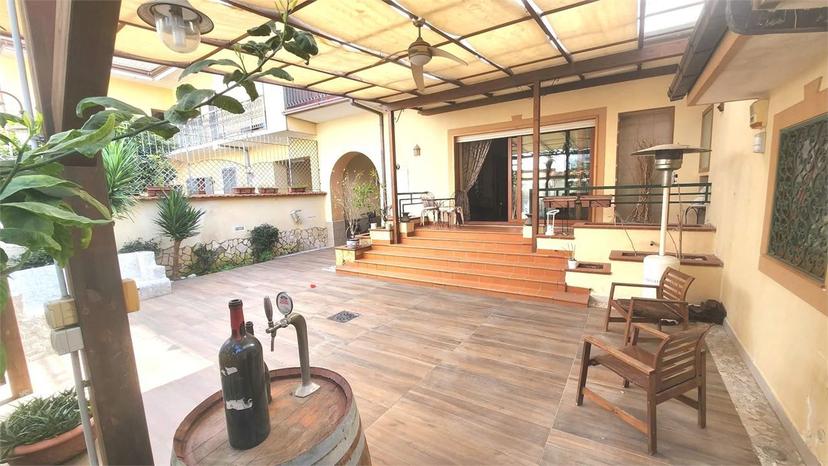 Villa, Casoria — foto 2 di 5