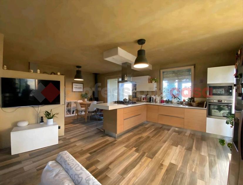 Rustico in Via Maestra di Baudenasca 2, Pinerolo — foto 3 di 5