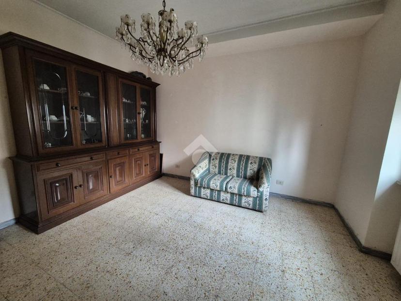 Trilocale in Piazza della Repubblica 8, Colleferro