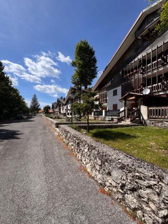 Trilocale in Viale di Castelamato 4, Cervara di Roma