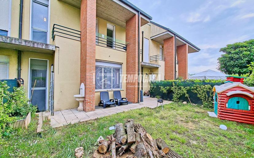 Villa a schiera in Via Dante 44, Cesate — foto 5 di 5