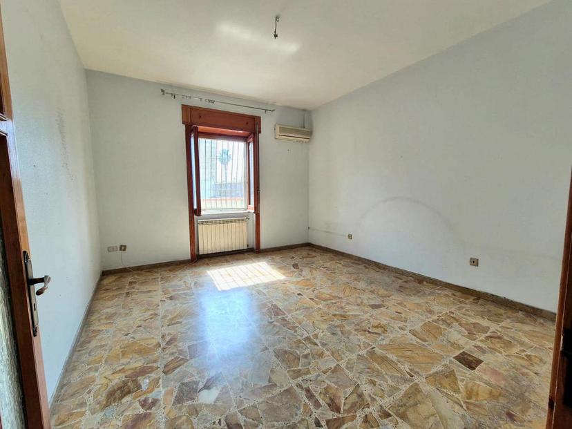 Casa indipendente, Caivano