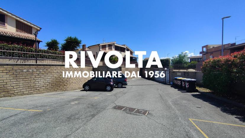 Villa in Via di Lunghezza, Roma
