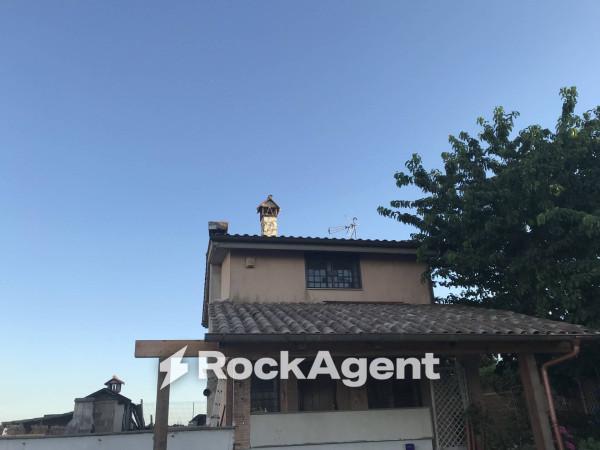 Villa plurifamiliare in Via Grotte di Postumia, Anguillara Sabazia — foto 3 di 5