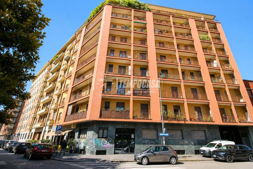 Bilocale in Viale Lucania 15, Milano