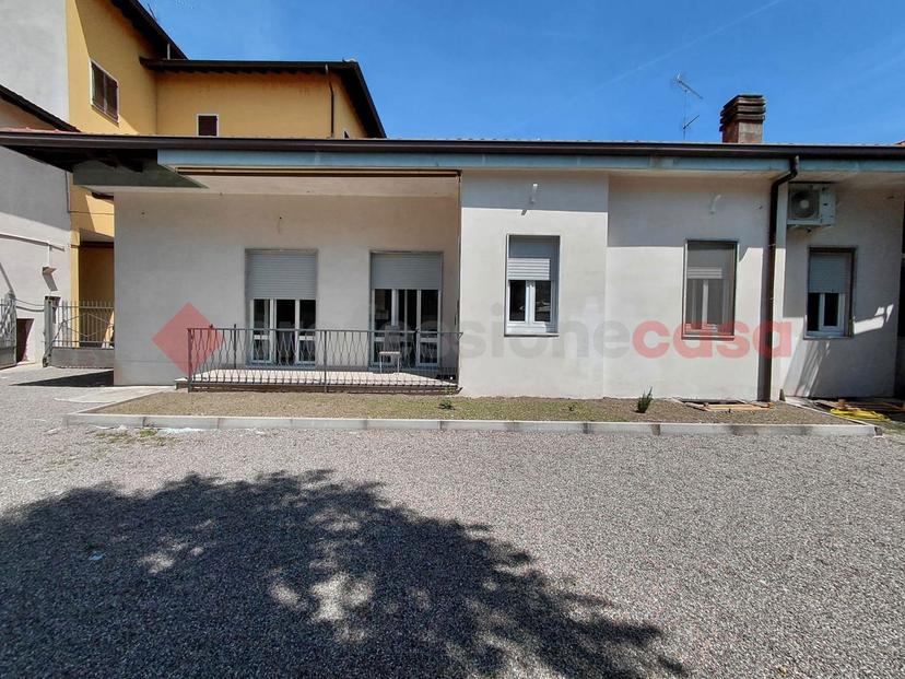 Villa in Contrada Santa Maria delle Grazie 1, Arconate — foto 3 di 5