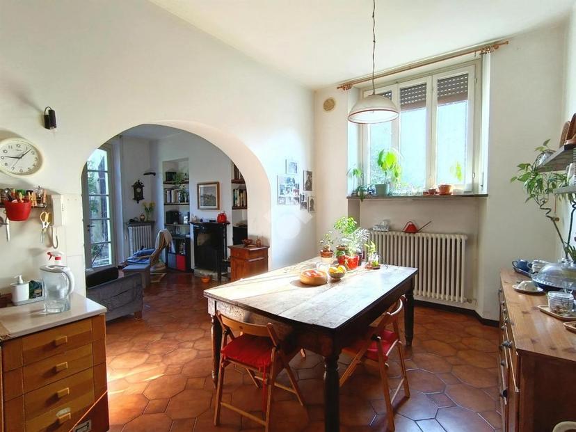 Casa indipendente in Piazza XXI Luglio 7, Robecco sul Naviglio