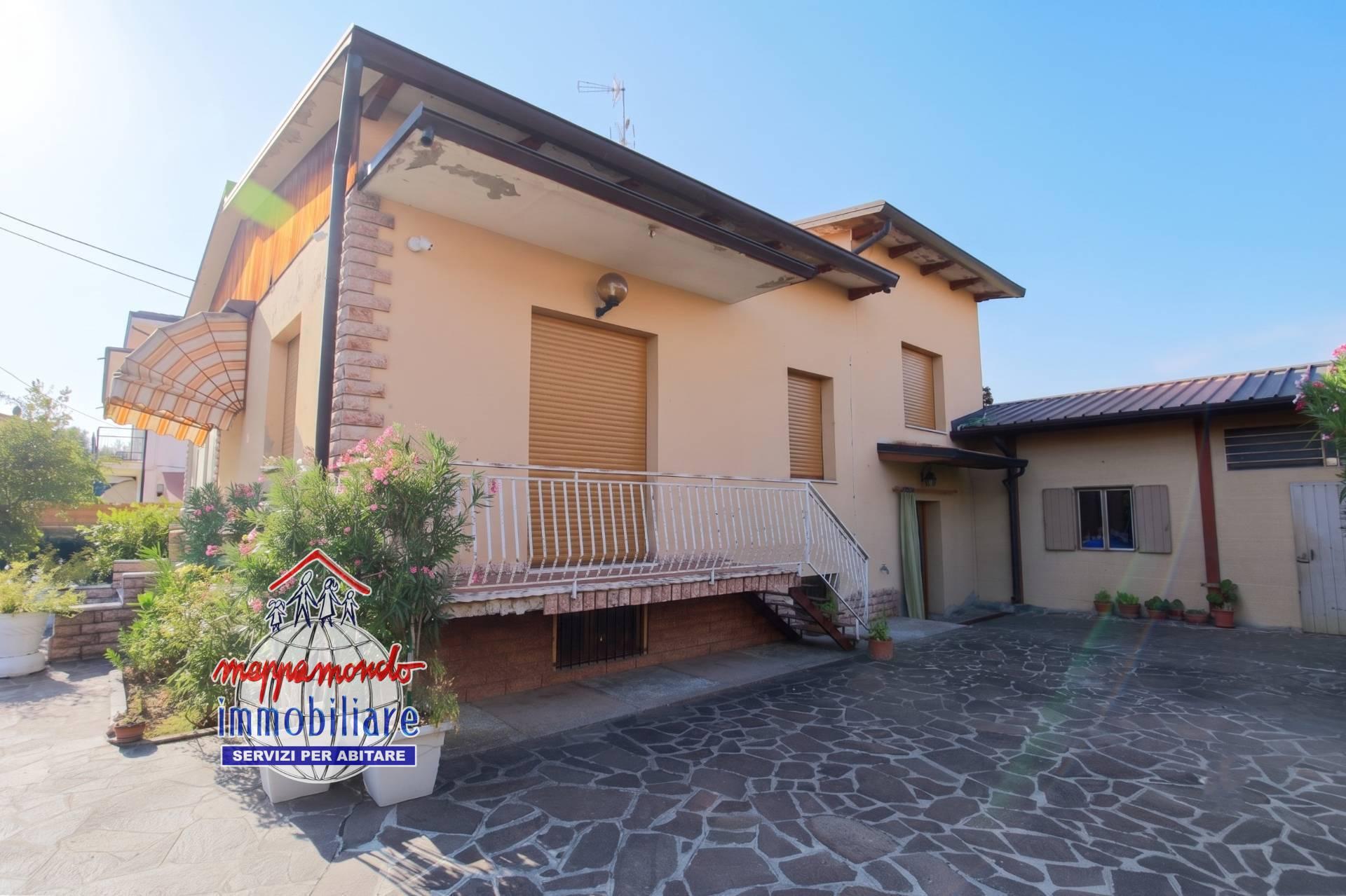 Villa in Via Mezzo Ponente 1350, Crevalcore