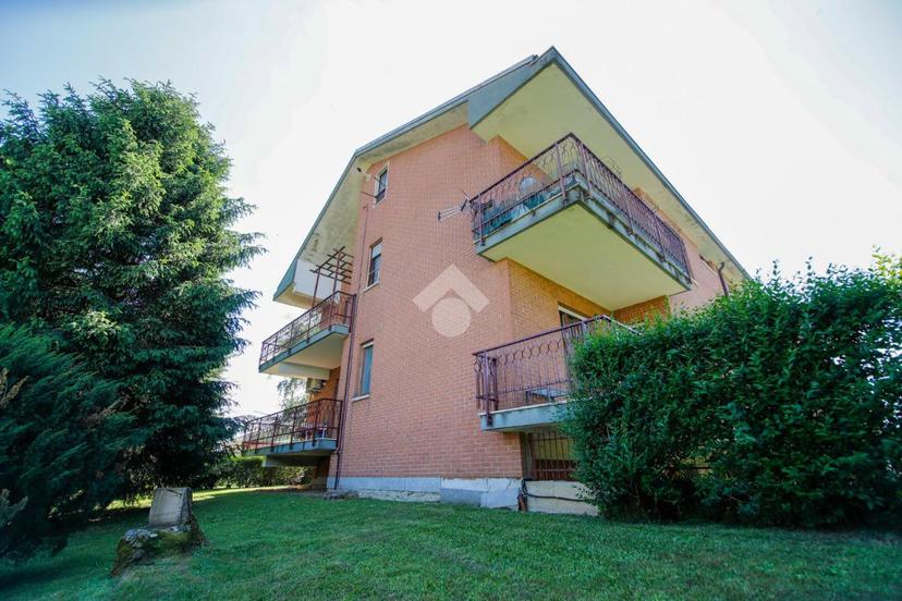 Attico in Via Martiri delle Libertà 21, Rivarolo Canavese — foto 2 di 5