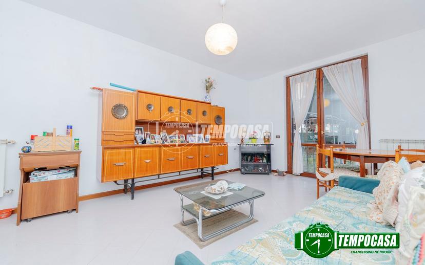 Casa indipendente in Via Pietro Nenni, Besate — foto 4 di 5