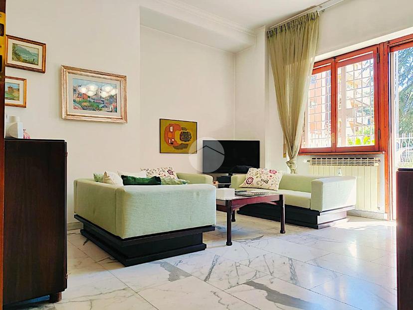 Trilocale in Via Domenico Comparetti 73, Roma