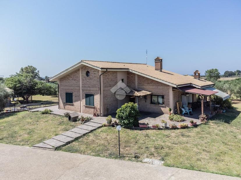 Villa in Via del Sasso 57, Cerveteri — foto 2 di 5