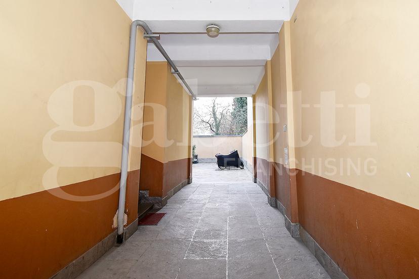 Trilocale in Via Asiago  48, Milano